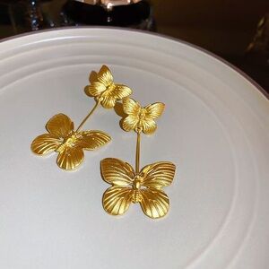 Chic Gold Butterfly Drop Earrings